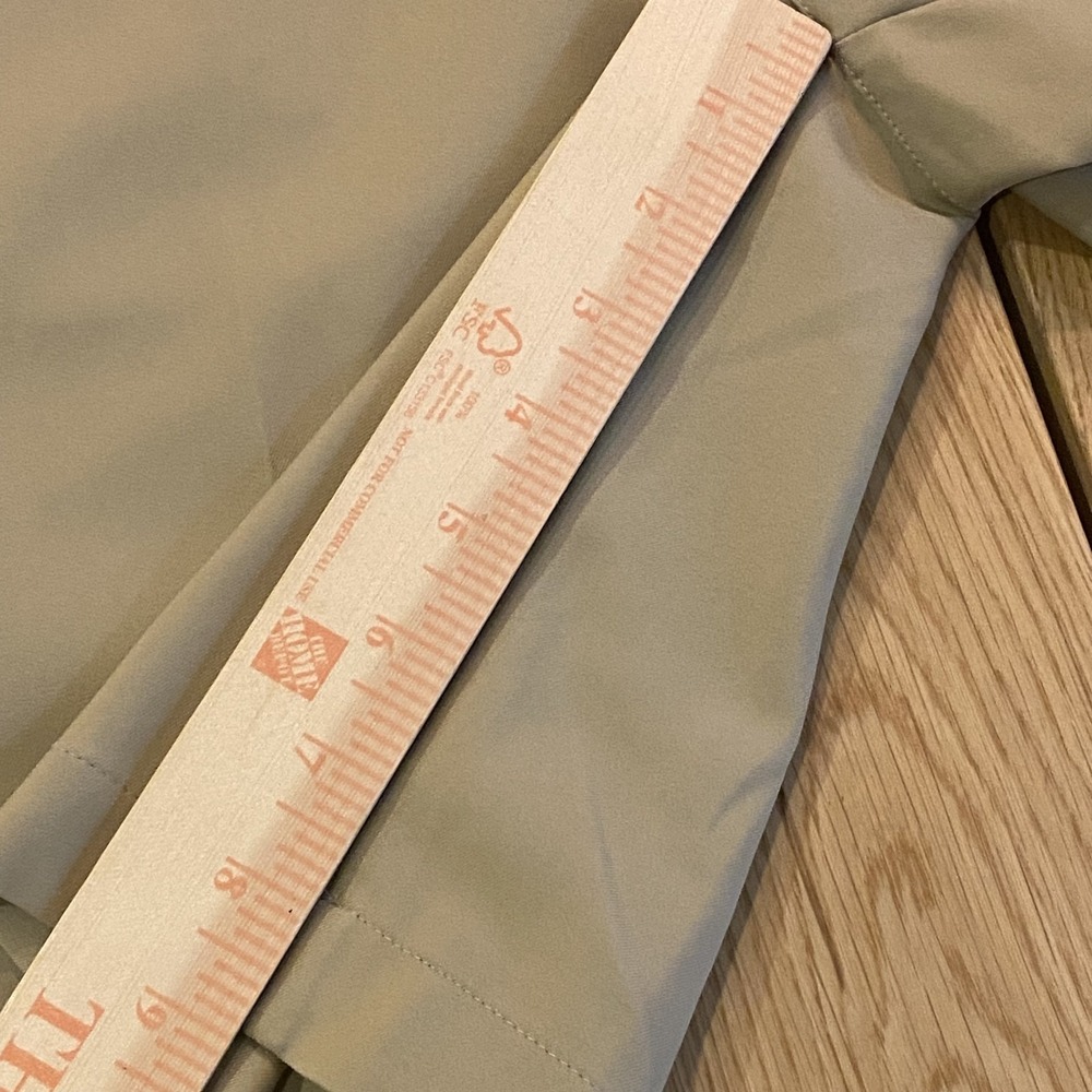 Adidas‎ Golf Shorts Performance Men's Chino Beige Inseam 9" New NWT Size 30 - Picture 3 of 9
